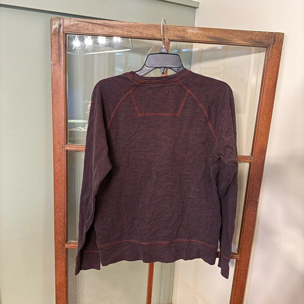 The North Face Men’s NWOT Brown Basic Crewneck Long-sleeve Basic Knit Shirt - S